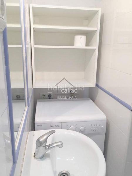 Foto 3c3d7c80-4580-445e-ac71-e96924615aec. Rent flat in Centro Ferrol