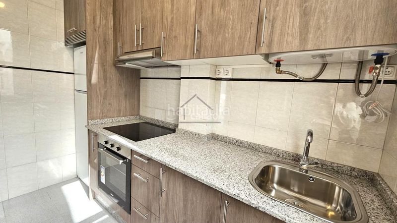 Foto 41758680-694f-4cef-8ee1-d8b37cec55cb. Apartament a Porta Nova Ferrol