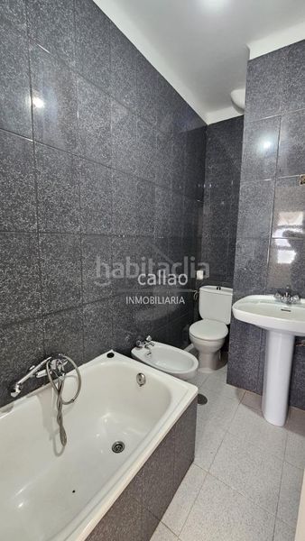 Foto d6234aef-6339-4fcc-8eeb-c1f1b1833274. Apartament a Porta Nova Ferrol