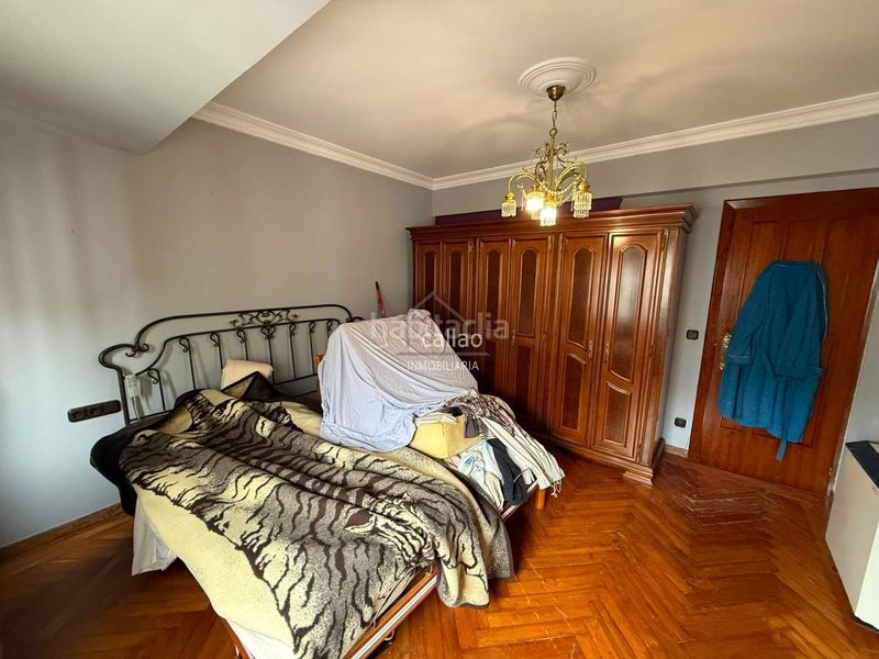 Foto b235fd23-d828-40b6-80c1-b00192b4a0c5. Piso en Porta Nova Ferrol