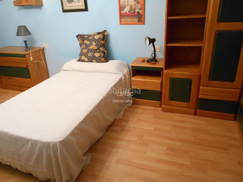 Foto a0c889bf-439a-4f37-ace3-a26cce0b75a1. Pis a Canido Ferrol
