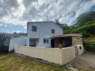 Haus in A Malata - Catabois - Ciudad Jardín