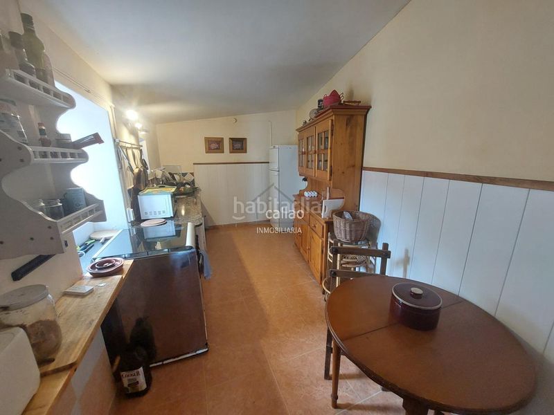 Foto 8837417c-5407-43e9-b5e0-f19f49f1a61a. Casa en A Malata - Catabois - Ciudad Jardín Ferrol