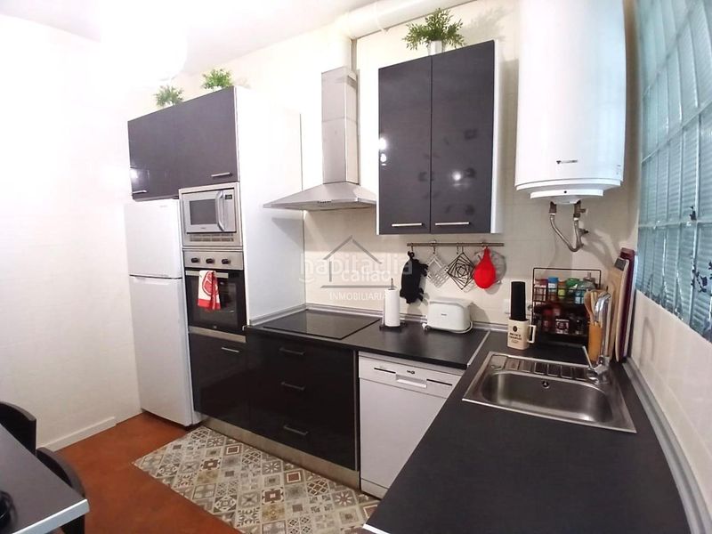 Foto 9974b331-081b-4107-a4a9-cc0e05f5fad9. Miete appartement in Centro Ferrol