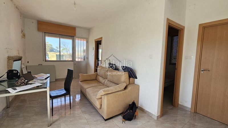 Foto 0102018f-f4fc-4b5d-bd78-00ab5be40949. Casa amb aparcament piscina a Área Rural Ferrol