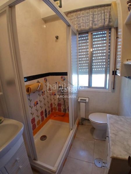 Foto 3a687ed0-799e-45ed-8f36-0b7b2b7968f4. Casa amb calefacció aparcament a A Malata - Catabois - Ciudad Jardín Ferrol