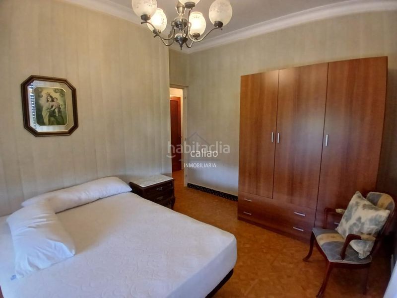 Foto 4fbb3fbb-2ebf-49d4-998e-eb2465b0b959. Casa amb calefacció aparcament a A Malata - Catabois - Ciudad Jardín Ferrol