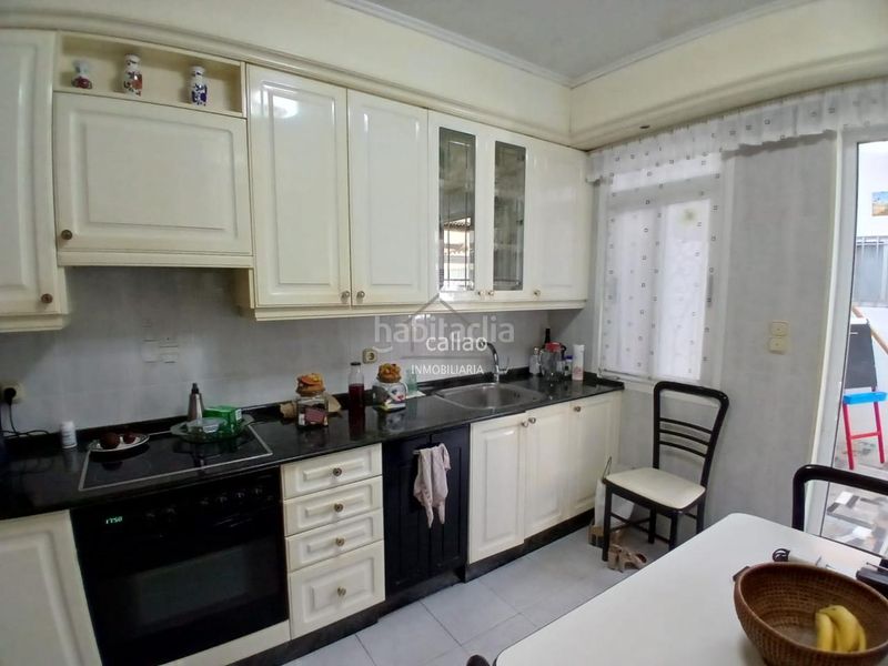 Foto 51e8bc94-6866-42a8-89ae-ac6fa916e0fa. Casa amb calefacció aparcament a A Malata - Catabois - Ciudad Jardín Ferrol
