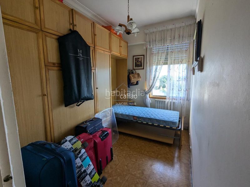 Foto 6cf9e1e8-0d50-4d89-8985-b1973cd31978. Casa amb calefacció aparcament a A Malata - Catabois - Ciudad Jardín Ferrol
