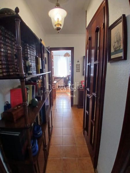 Foto 7e300c10-dace-4419-8395-f889c1cacb47. Casa amb calefacció aparcament a A Malata - Catabois - Ciudad Jardín Ferrol