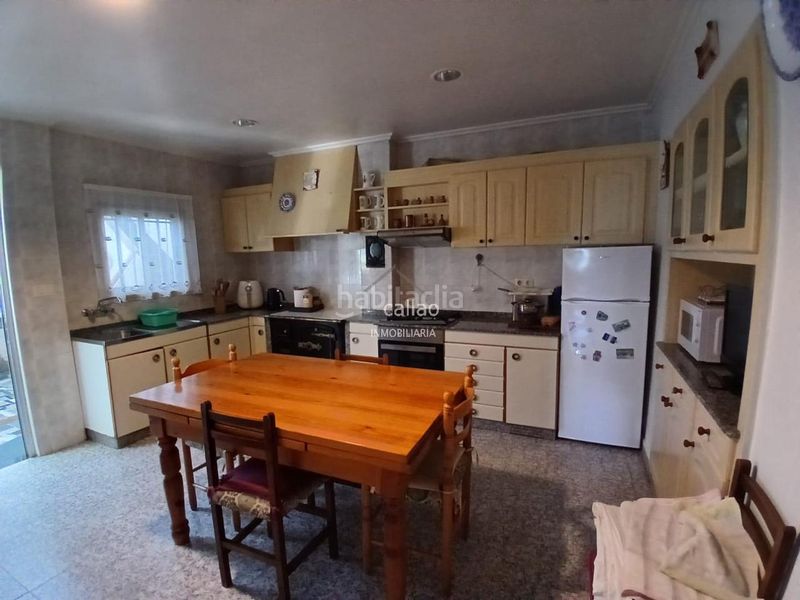 Foto d96ecd0c-e5b8-4e79-8b2c-2cb5f8fd94e4. Casa amb calefacció aparcament a A Malata - Catabois - Ciudad Jardín Ferrol