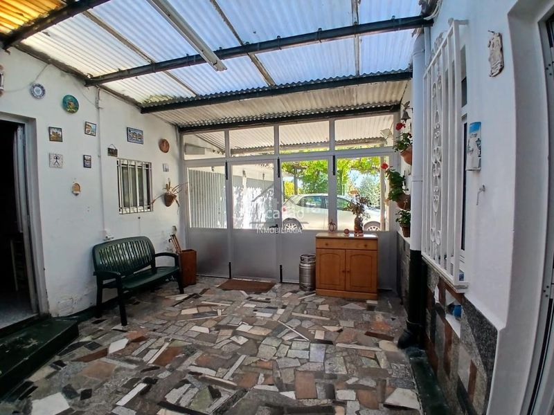 Foto e1f5419c-d32a-41a8-9b39-14c5b2dafe3f. Casa amb calefacció aparcament a A Malata - Catabois - Ciudad Jardín Ferrol