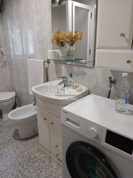 Foto fa8ce463-a74e-477a-9877-1ecd0ed54060. Casa amb calefacció aparcament a A Malata - Catabois - Ciudad Jardín Ferrol