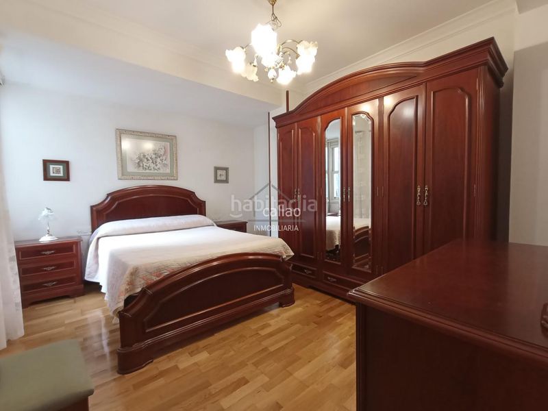Foto 15c917d2-6e62-4ad5-ac17-9e18b149c278. Rent flat with heating in Centro Ferrol
