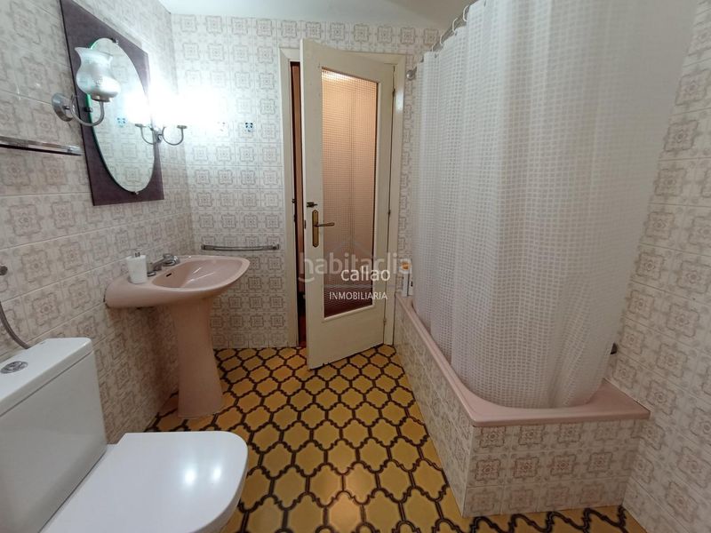Foto 2ec3cbef-7768-4097-81fa-0ec1694fc74d. Rent flat with heating in Centro Ferrol