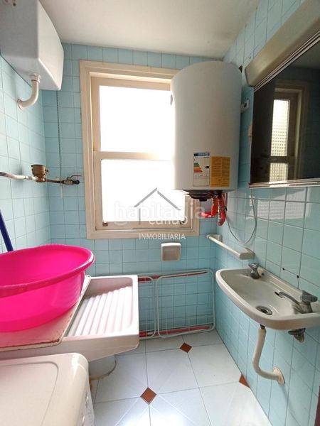 Foto bb1132b0-48f3-4959-9f97-5d9377ccb598. Rent flat with heating in Centro Ferrol