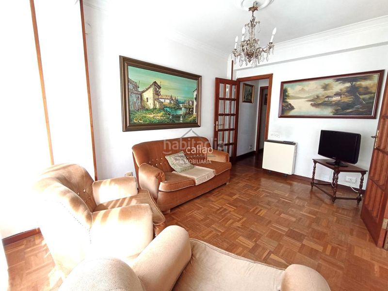 Foto ca23cc1d-7c68-49e5-849b-6c81149181fb. Rent flat with heating in Centro Ferrol