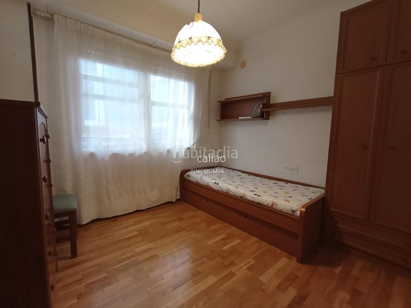 Foto d9d5e620-cba2-402a-9dfd-054697c2d6d2. Rent flat with heating in Centro Ferrol