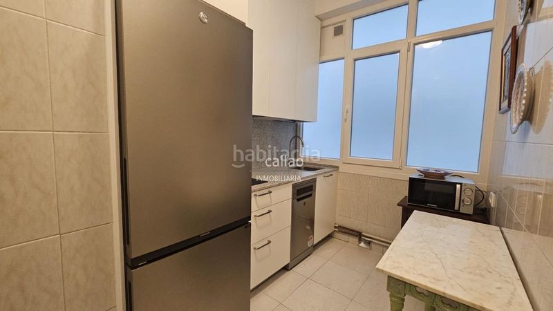 Foto d546fe2b-5e87-4878-9d97-66cf8cec69ca. Rent flat with heating in Centro Ferrol