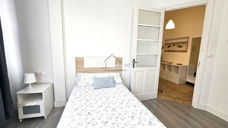 Foto 3ac53297-e89f-4349-96e1-1c70fa8ea864. Rent flat with heating in Centro Ferrol