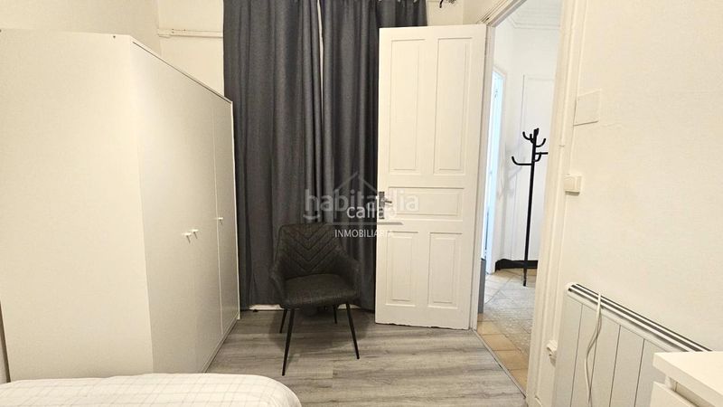 Foto 4720c5e1-e0f5-4fb3-8ac2-32962d108093. Rent flat with heating in Centro Ferrol