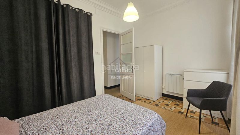 Foto 722575eb-f94d-4ce4-aa2d-034037e4209c. Rent flat with heating in Centro Ferrol
