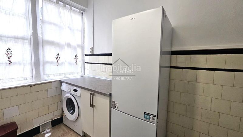 Foto c4dc7797-abf2-4914-8472-0ef06bea86b9. Rent flat with heating in Centro Ferrol