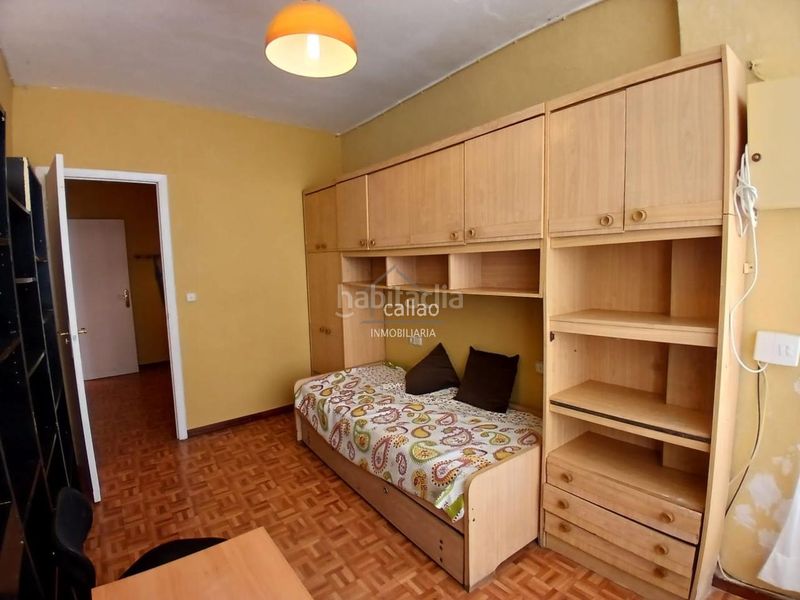 Foto 0378b95b-9a31-4764-a577-be3f24ed143b. Flat in Centro Ferrol