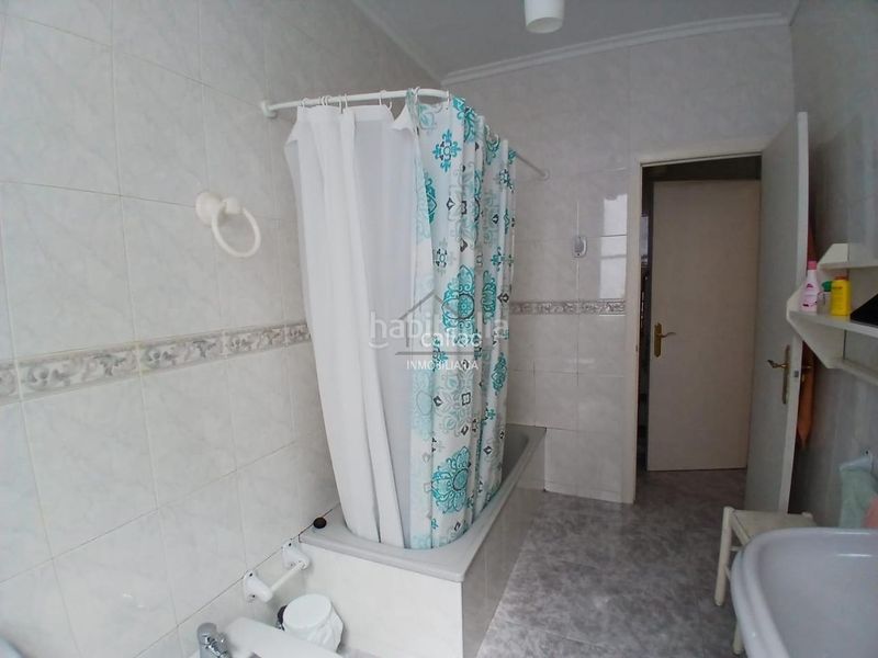Foto 502da9fa-8dc6-40cc-97fe-a48c8888f858. Flat in Centro Ferrol
