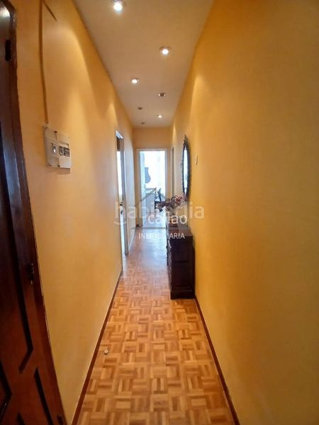 Foto 1f26cd3f-e3a5-4b67-8911-057077935d8f. Pis a Centro Ferrol