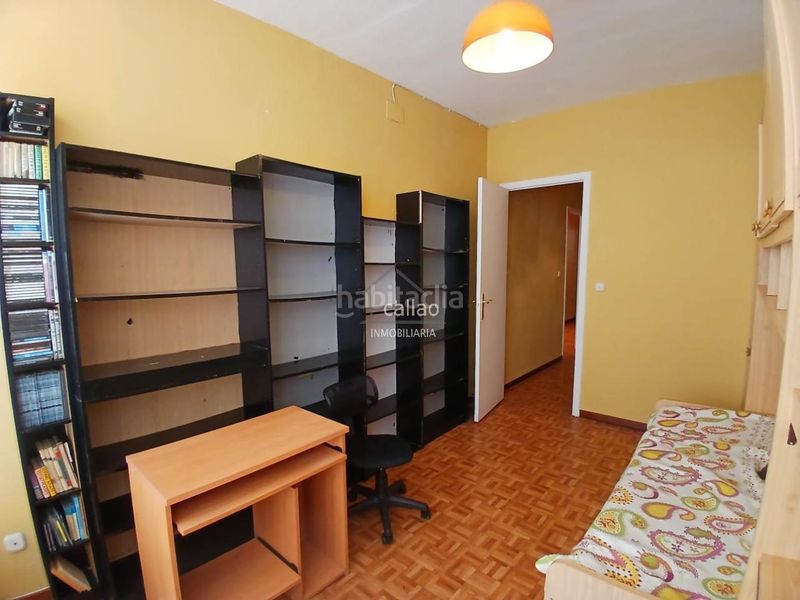 Foto 1f6deaa6-5df0-48f2-b0b5-751ec1aefaa0. Pis a Centro Ferrol