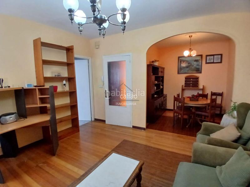 Foto b4f33370-a1e4-4e5f-997e-2b35a24655fb. Pis a Centro Ferrol