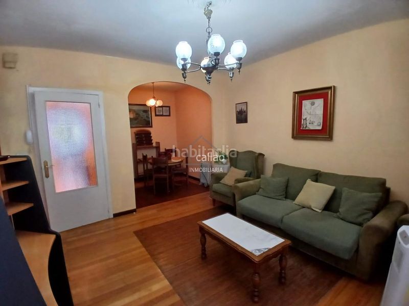 Foto c29c7e1f-13c8-4f84-b553-6d621a2491a2. Pis a Centro Ferrol