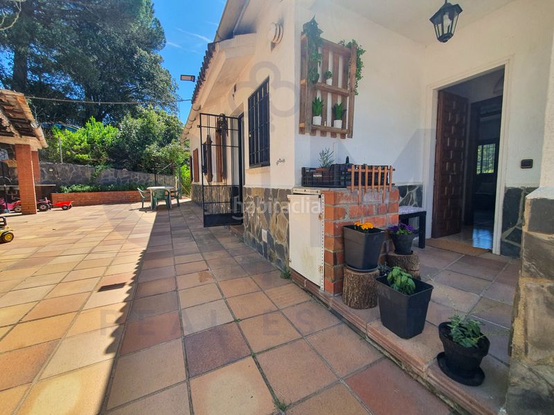 Foto 3192eecb-c95e-45ee-9e4b-bb253dd62c17. Xalet amb aparcament a Vallgorguina