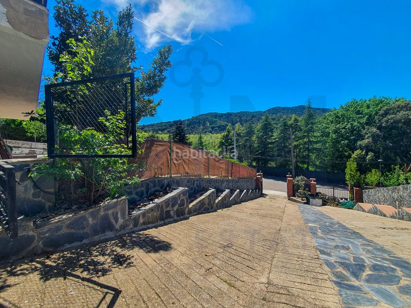 Foto 3a6bf460-1ca0-4f0d-a8db-9cc67e55a22a. Xalet amb aparcament a Vallgorguina