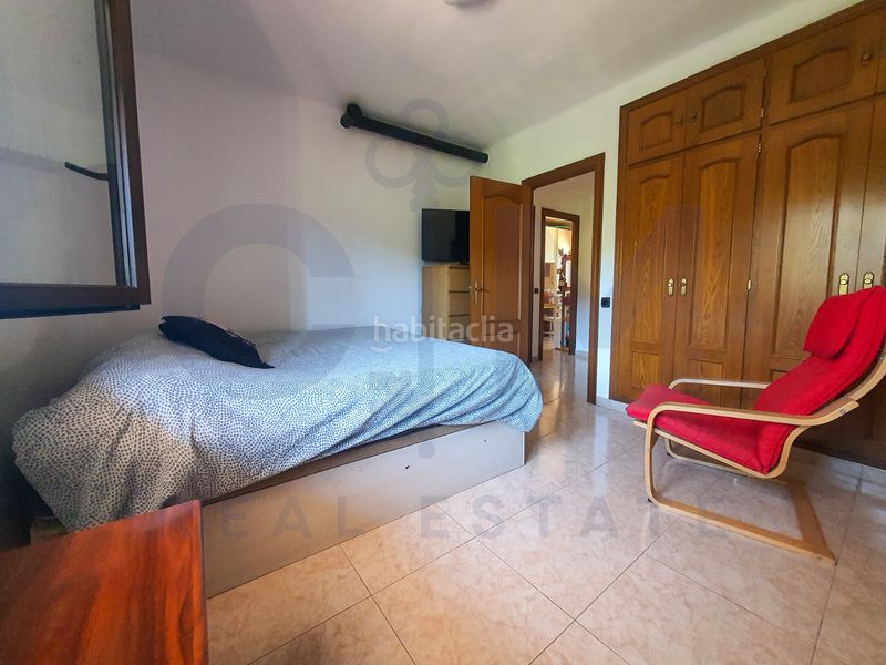 Foto ad1aeee5-0af0-431f-bd3d-e18d9ac0a7c2. Xalet amb aparcament a Vallgorguina