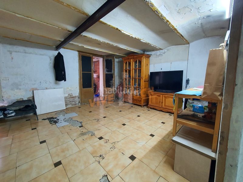Foto af4e0a53-7737-4be5-9fdb-fa8d740157c4. Local comercial amb calefacció a Dreta de l´Eixample Barcelona
