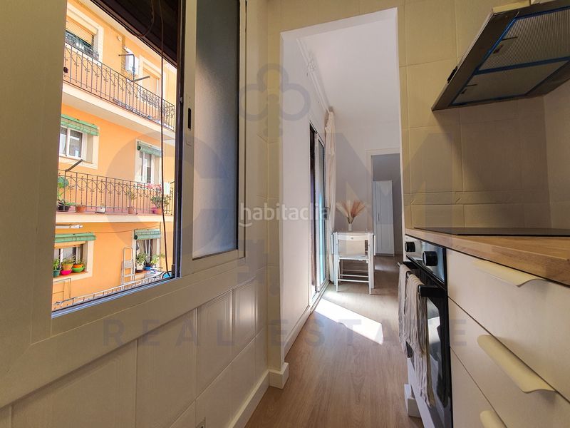 Foto ba8b31e6-68fc-425f-b633-42b9b4dc3f7e. Pis a Barceloneta Barcelona