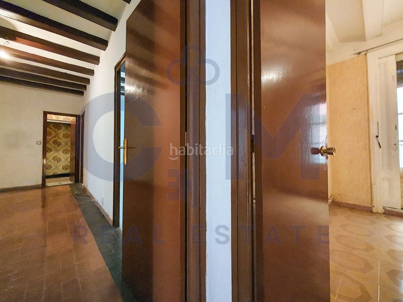 Foto d2c6b5e5-decc-452b-9f37-7db3f47fec2e. Pis amb calefacció a Gòtic Barcelona