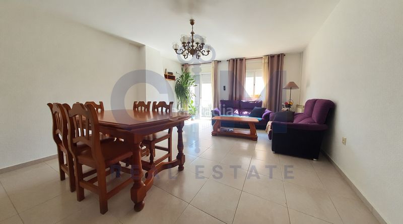 Foto 3603e607-9570-4f36-b143-f56a02768f84. Casa adossada amb xemeneia calefacció aparcament a Cardedeu
