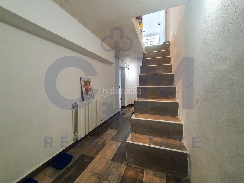 Foto a256a325-d0bb-4dcc-9d2b-bcb5d18b6024. Casa adossada amb xemeneia calefacció aparcament a Vallgorguina