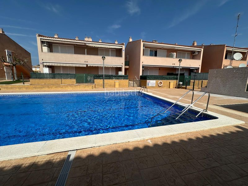 Foto 0bb6f52d-31fa-459d-a9c9-f7f9e23de30c. Pis amb calefacció aparcament piscina a Platja de Mont-roig Mont-roig del Camp
