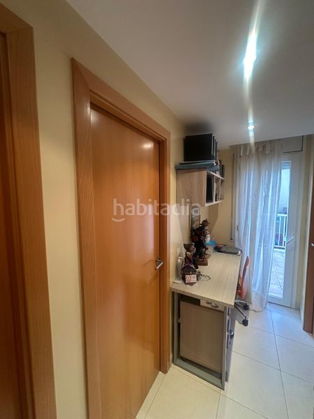 Foto 05ab3c24-e177-4d92-acff-f9b0de69752d. Casa adossada amb aparcament piscina a Centre Miami Platja