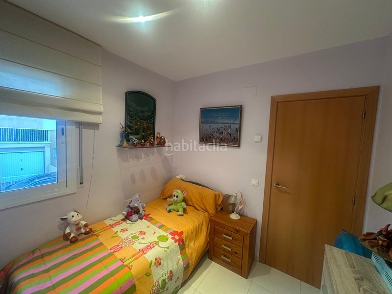 Foto 2929af82-0543-4592-a6fd-d37061d347c1. Casa adossada amb aparcament piscina a Centre Miami Platja