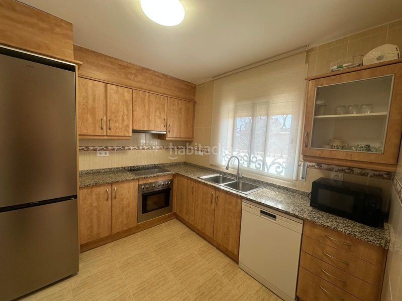 Foto 78713537-e156-490b-9661-2b18ce32dd87. Casa adossada amb aparcament piscina a Centre Miami Platja