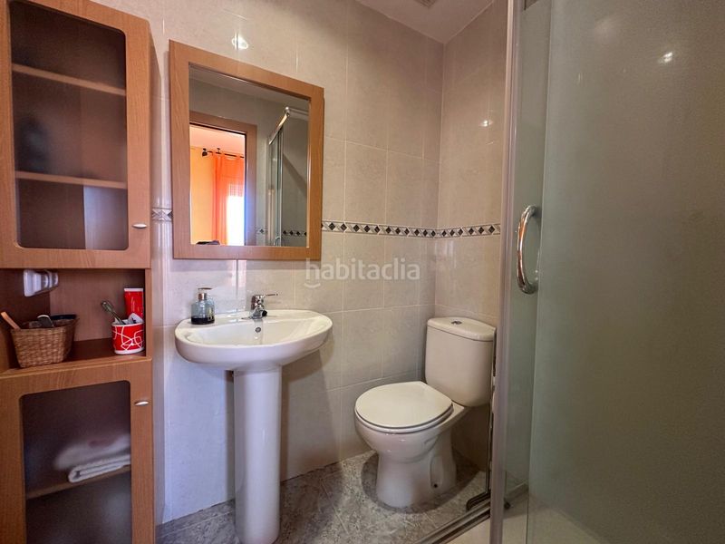 Foto e3d6f817-fff9-4d09-a475-4614de2e5826. Casa adossada amb aparcament piscina a Centre Miami Platja