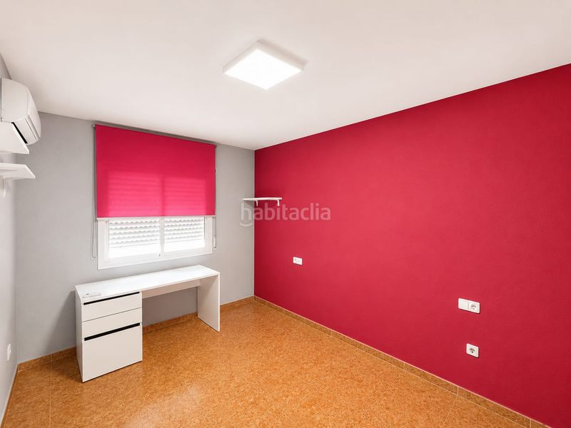 Foto 7b5defc4-72ed-402a-9752-6df9e9d0d06f. Casa adossada amb aparcament a Centre Miami Platja