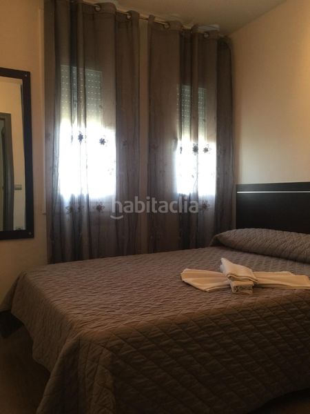 Foto 56c5c6e4-2709-407a-be80-30b239341479. Àtic amb piscina a Passeig Marítim Miami Platja