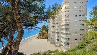 Apartament a Passeig Marítim. Exclusivo apartamento de lujo frente al mar en miami playa