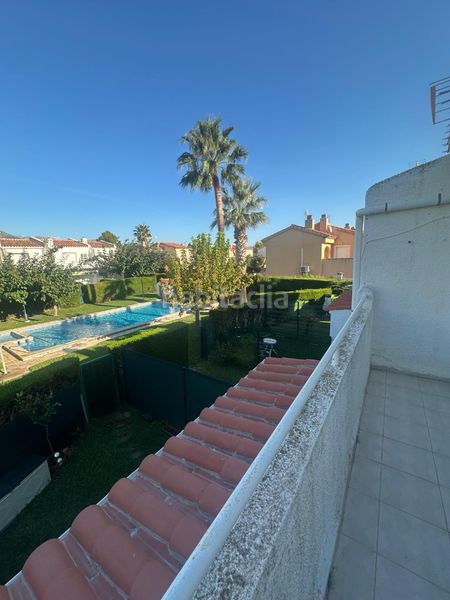 Foto a449d420-8ed3-4b8c-b8ae-edf524494185. Reihenhaus mit kamin heizung parking pool in Centre Miami Platja